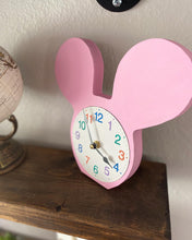Load image into Gallery viewer, Table Top Clock