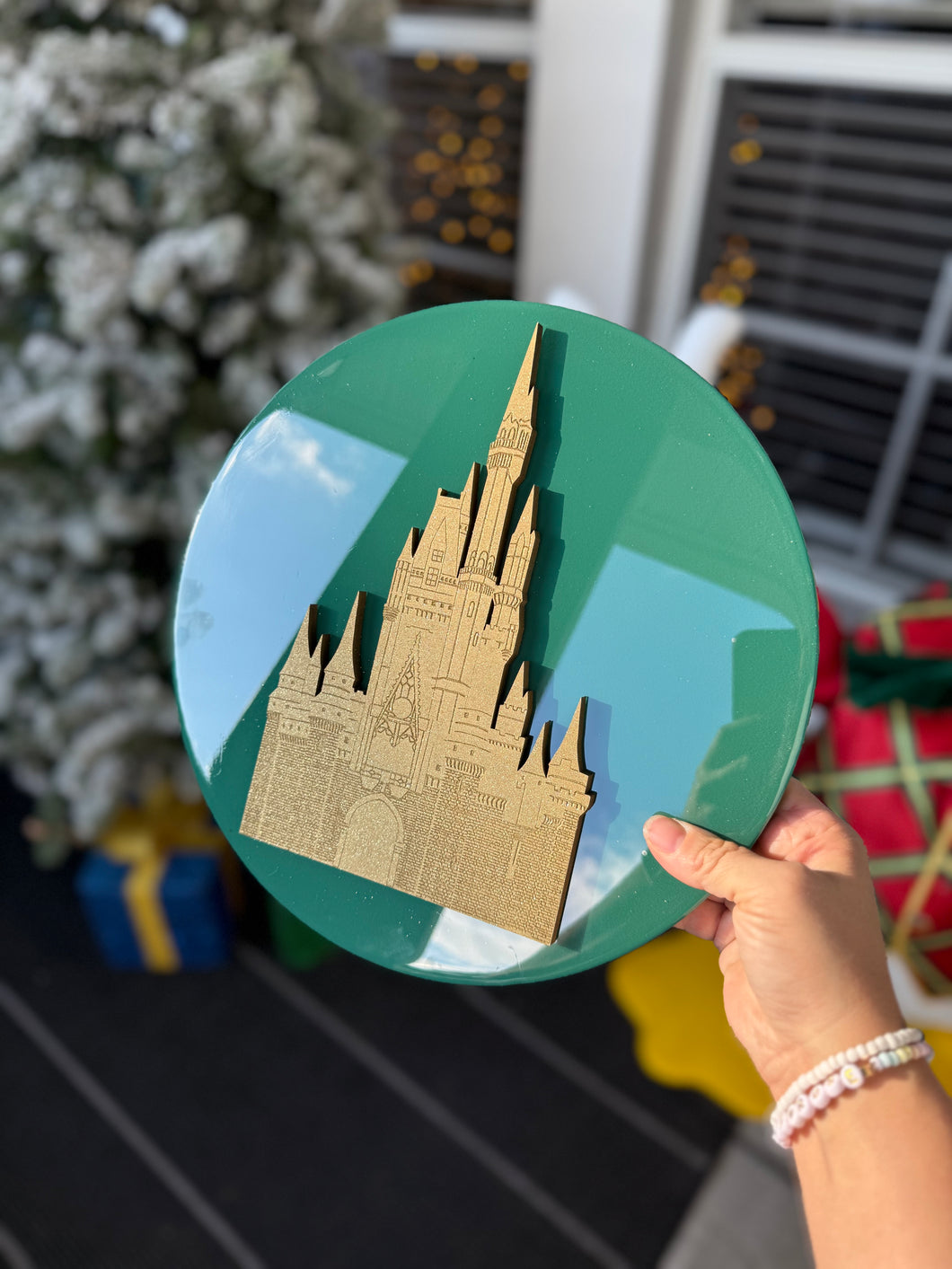 Green Sleek Castle (Ready to Ship)