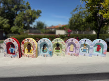 Load image into Gallery viewer, Princess Tabletop Arch
