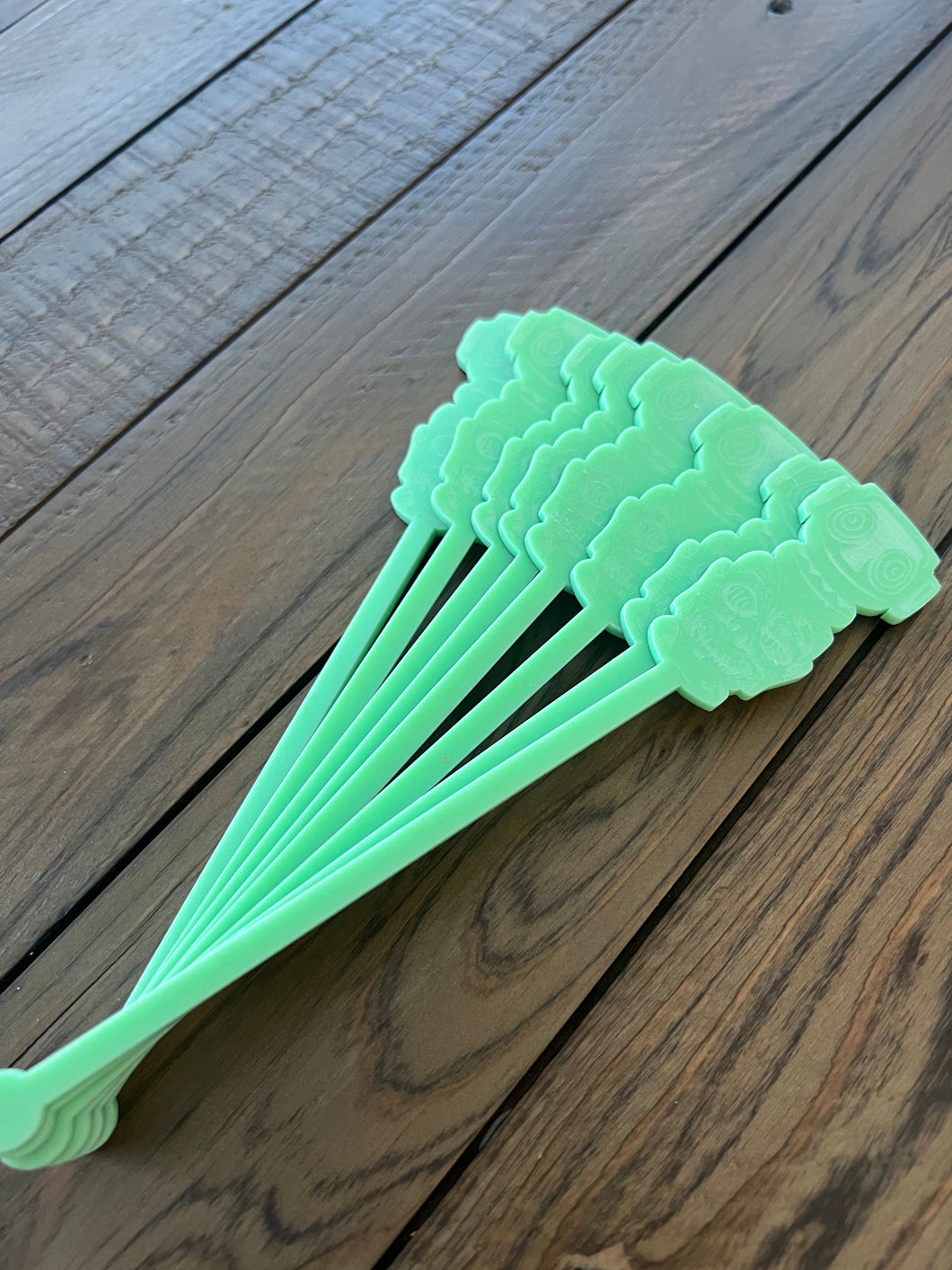 Pack of 8 grotto swizzle sticks