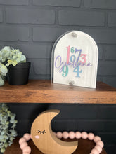 Load image into Gallery viewer, Nursery Mini Arch Name Sign

