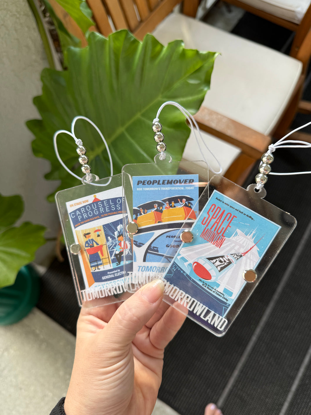 Vintage Poster Luxe Car Charm