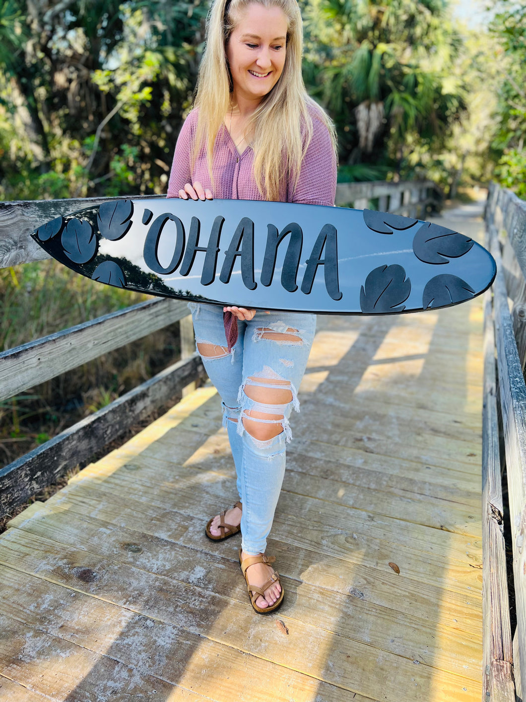 Sleek ‘Ohana Surfboard