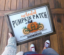 Load image into Gallery viewer, Pumpkin Patch Sign
